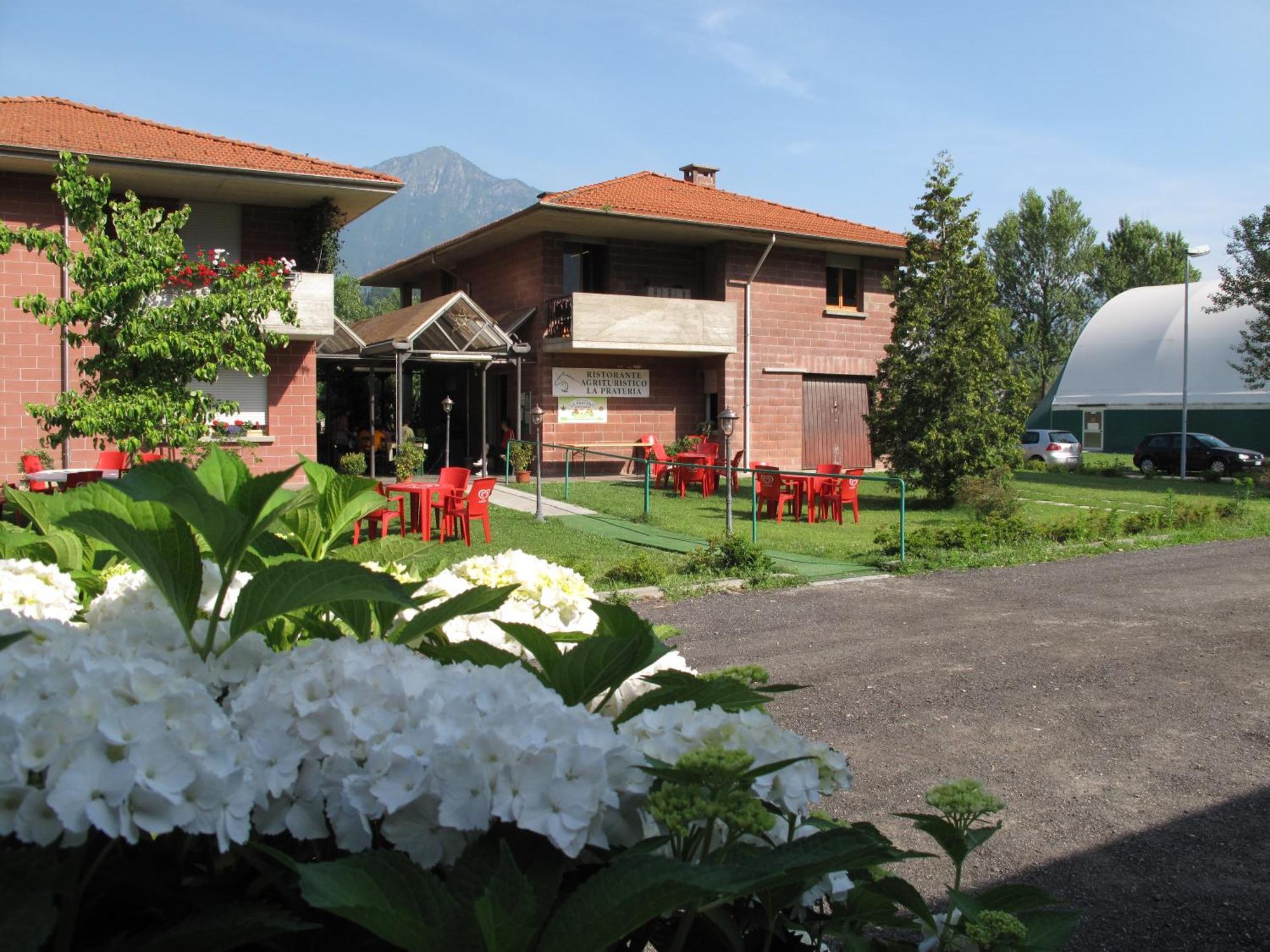 Lions Village Domodossola Eksteriør billede